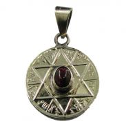 VARIOS ORIGENES DEL MUNDO | Amuleto Estrella 6 Puntas Atrae y Repele Piedra Roja con Tetragramaton 2.5 cm